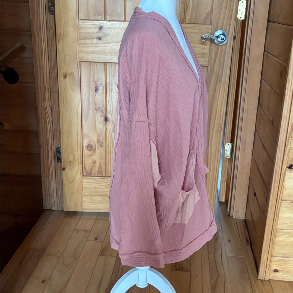 Gauzy cotton beachy Laggenlook oversized jacket - Picture 7 of 9